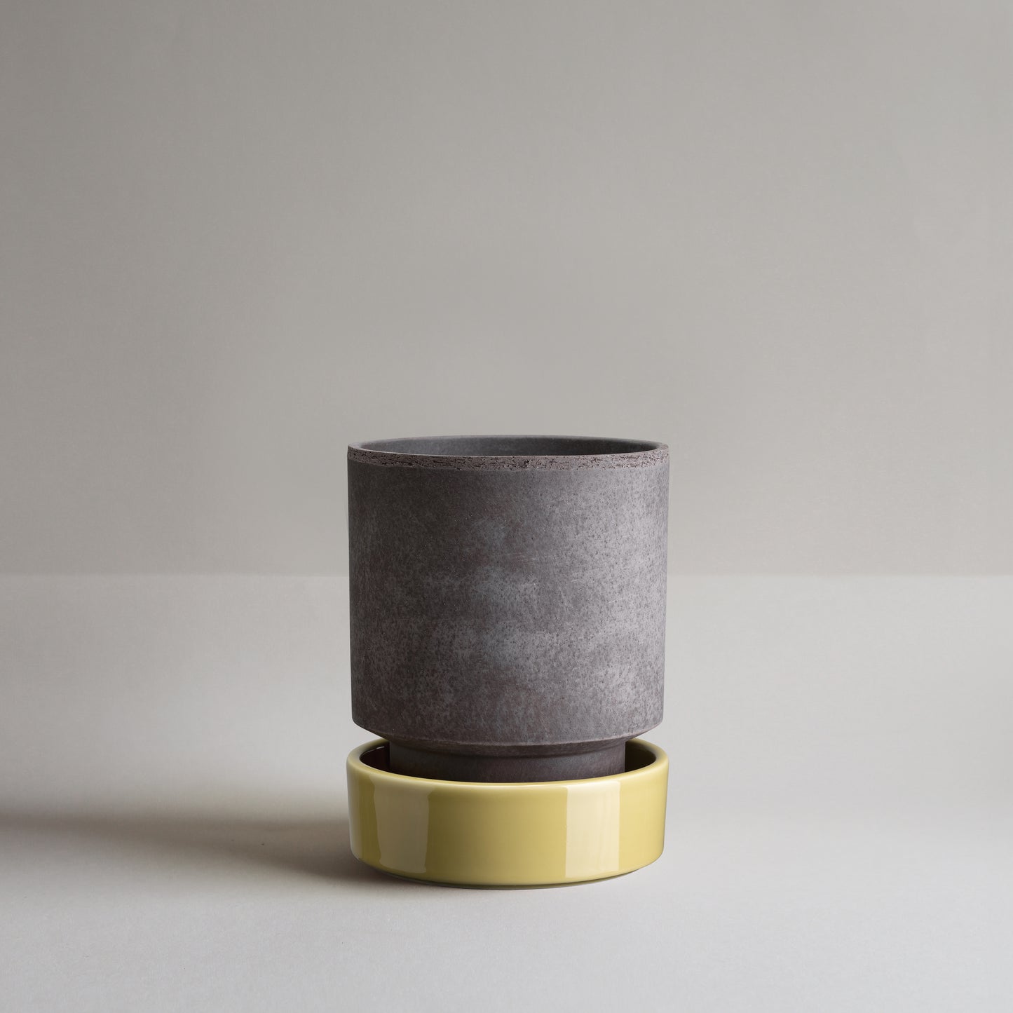 Hoff Pot & Saucer grey/pale yellow