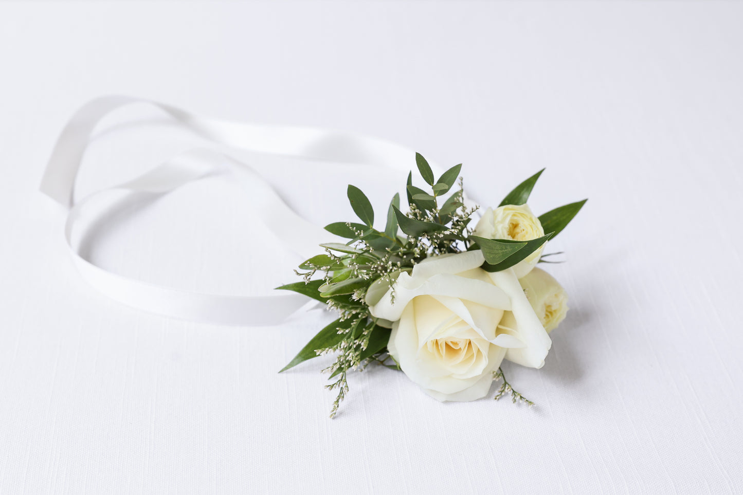 Wrist corsage