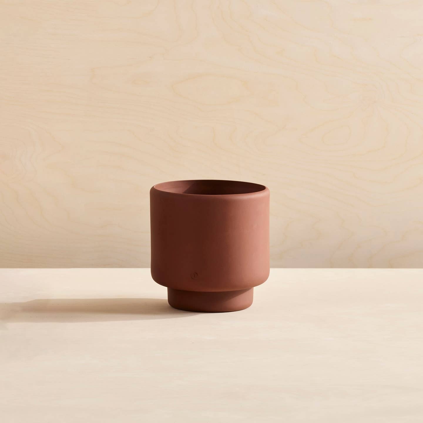 Aaron Probyn Botany Plant Pot dark terracotta